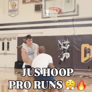 保罗、亨德森、小乔丹等众球星组局对抗 老炮里突外投游刃有余