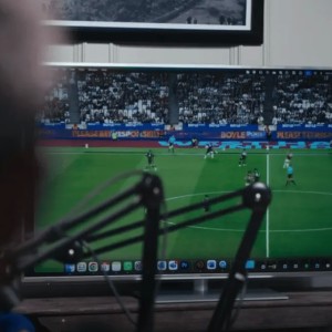 福法纳选后卫最强：速度选自己；头球拉莫斯；精神马尔蒂尼